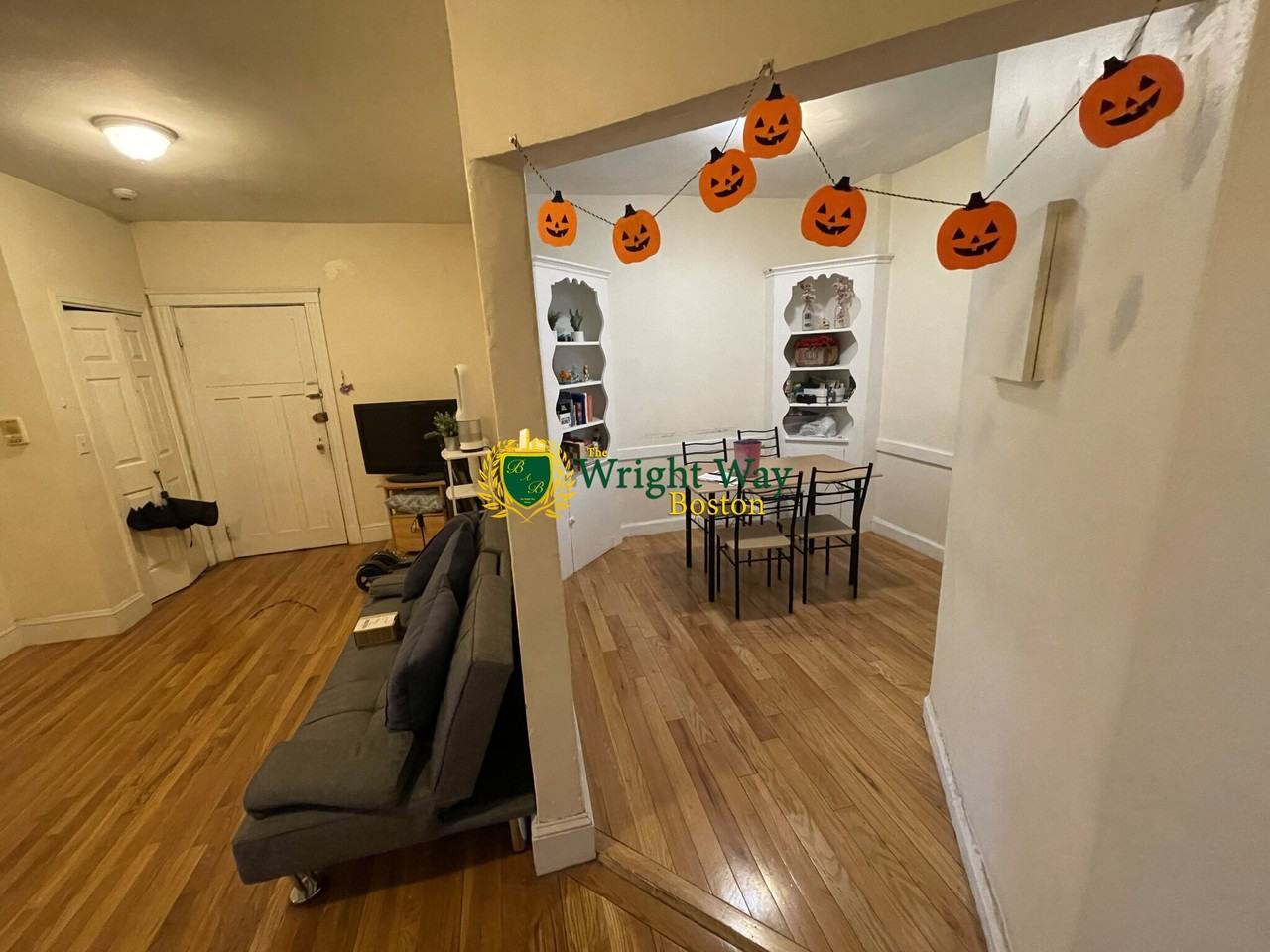 63 Egmont St #1DW - Photo 7 of 12