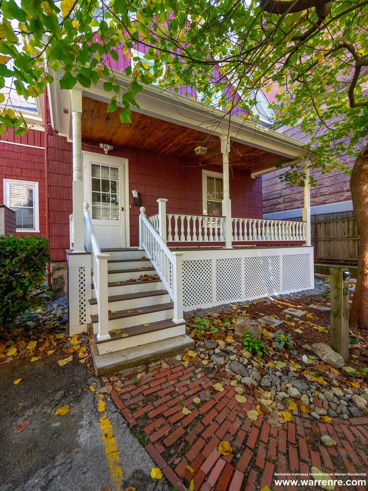 12 Adella Pl - Photo 2 of 38