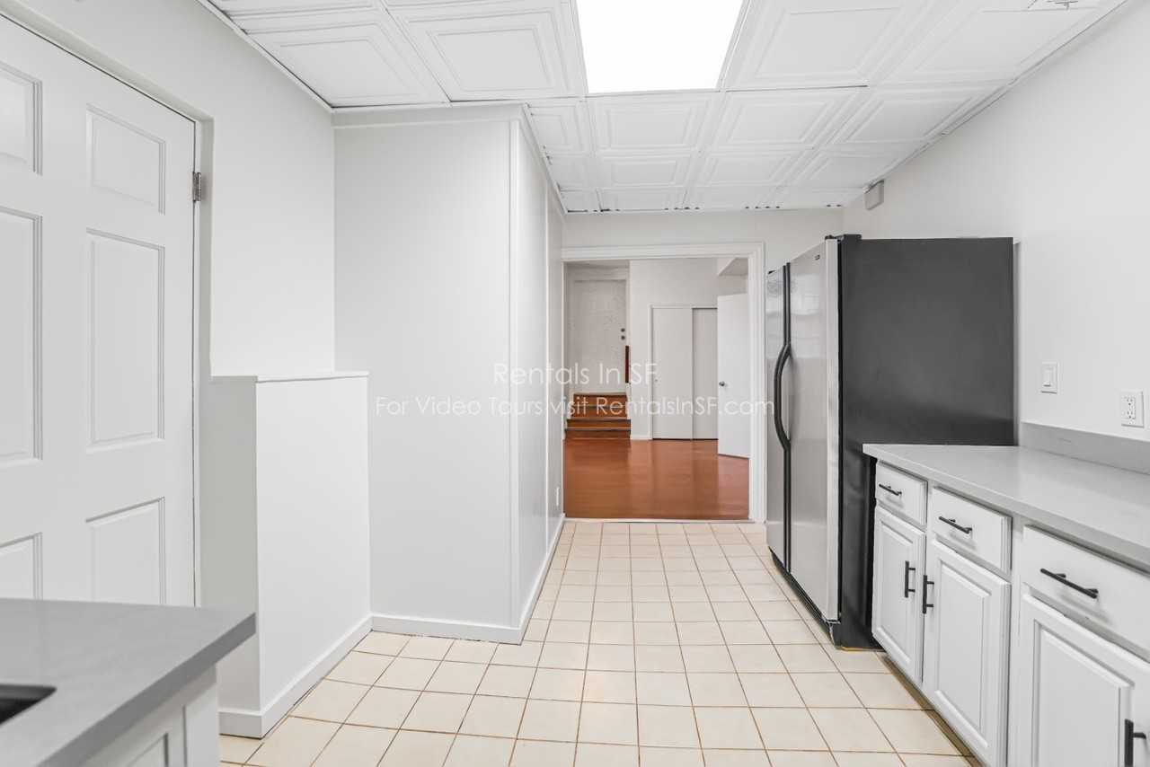 2329 Funston Ave - Photo 5 of 35