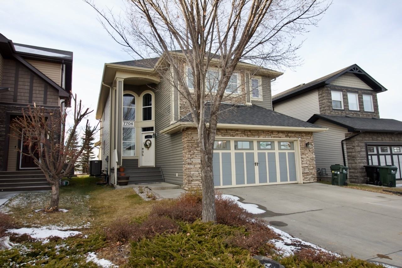 7704 Ellesmere Way - Photo 2 of 50