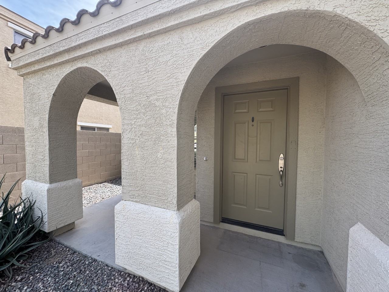 17549 West Boca Raton Road - Photo 4 of 35