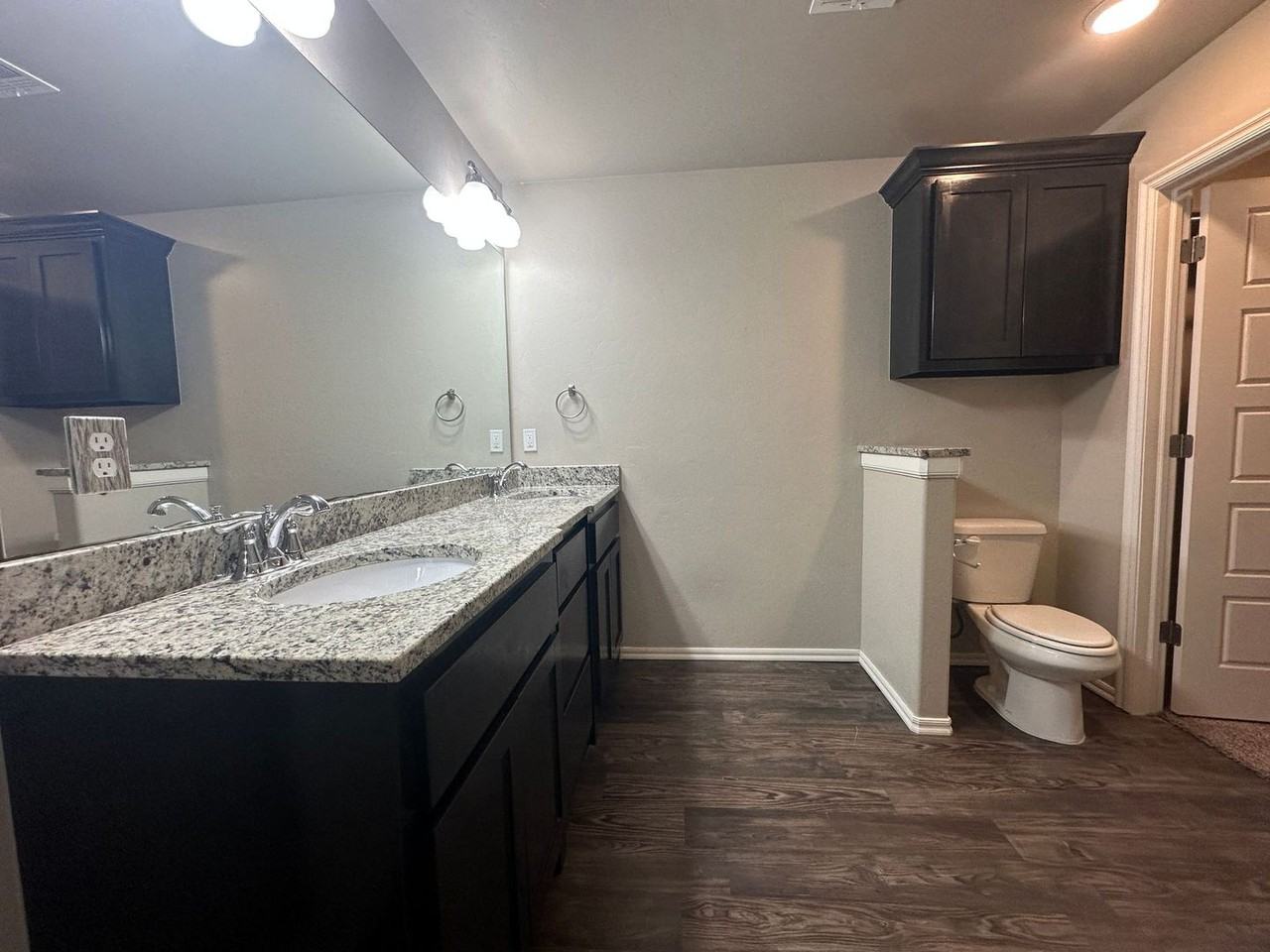 731 Sw 14th St - Photo 5 of 50