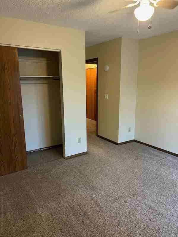 1125 Barr Avenue - Photo 7 of 13