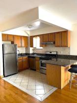 2214 Steinway St - Photo 1 of 1