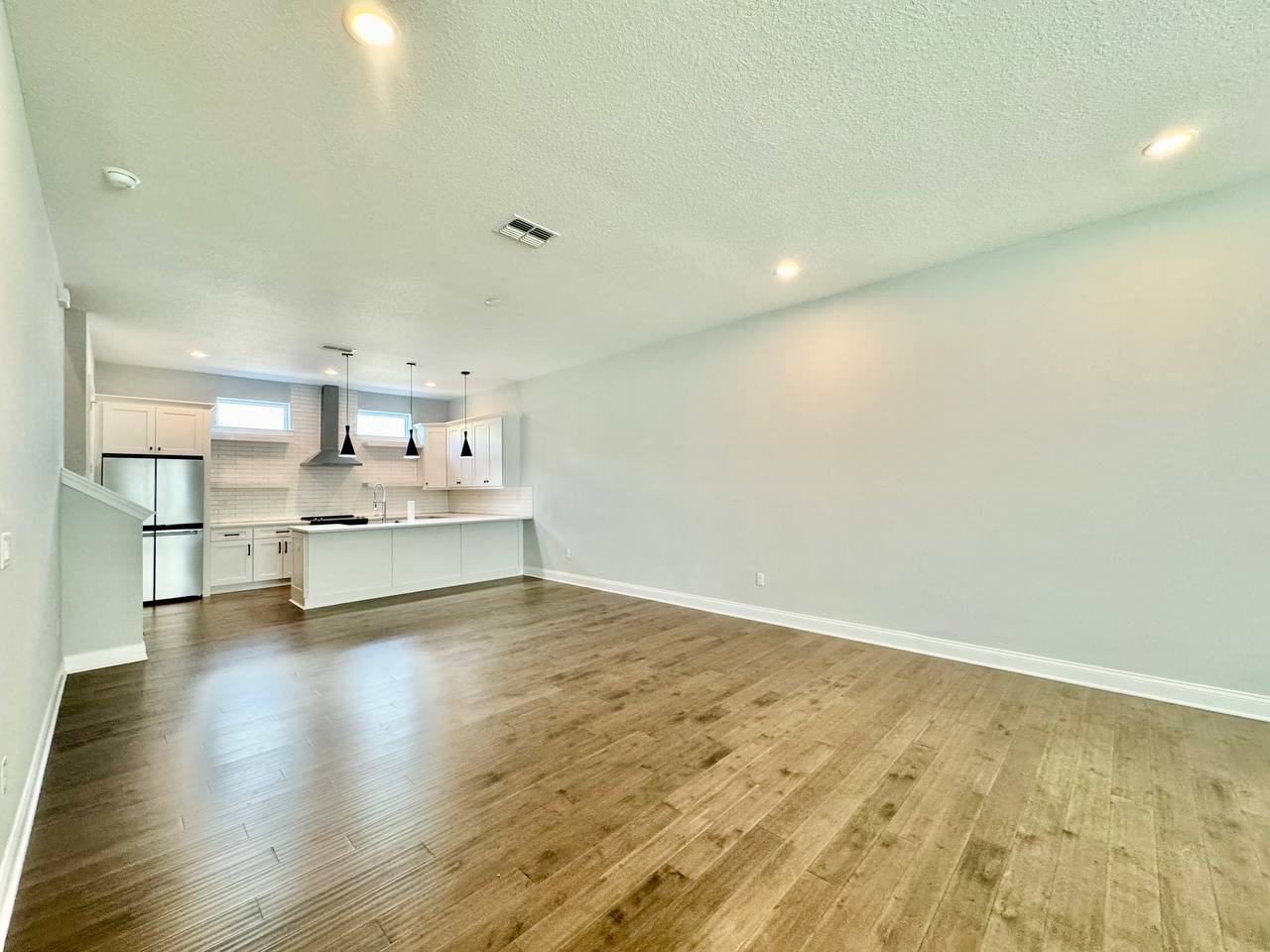 4215 W North A St #5 - Photo 7 of 37