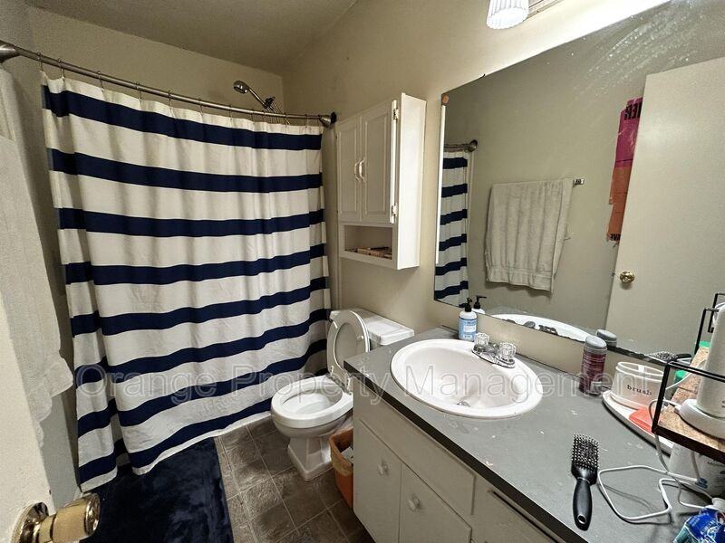 1108 Tiger Blvd #112 - Photo 7 of 10