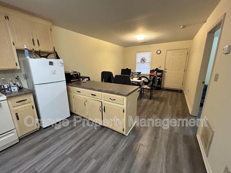 204 Calhoun Street #13 - Photo 6 of 11