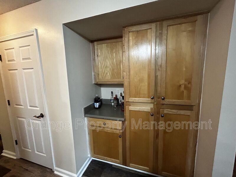 1121 Harts Ridge Drive - Photo 7 of 17