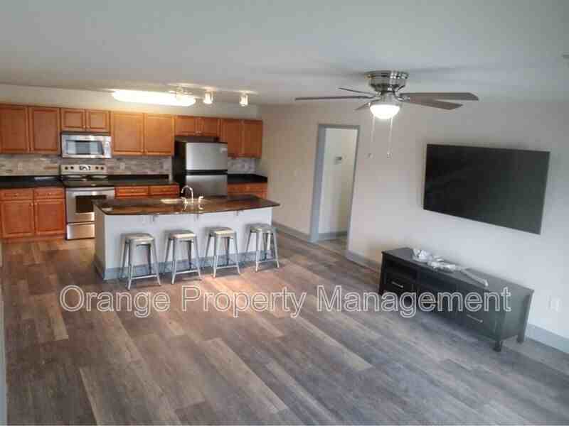 1611 Muscovy Way - Photo 2 of 15