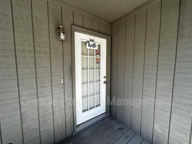 150 Ligon St #1604 - Photo 3 of 13