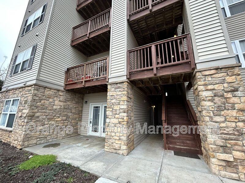 1601 Harts Ridge Drive - Photo 2 of 12