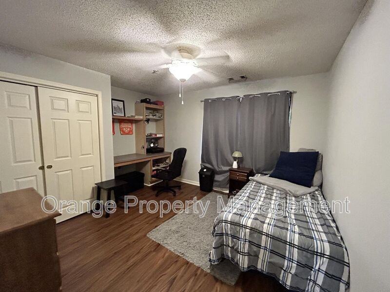 1601 Harts Ridge Drive - Photo 7 of 12