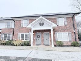 featured image of 209 Calhoun Street #305