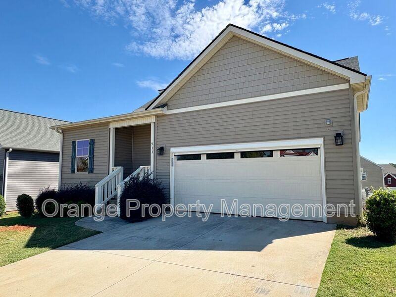 211 Crooked Cedar Way - Photo 3 of 45