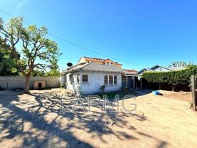 6200 North Muscatel Avenue - Photo 1 of 1