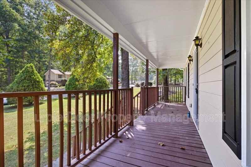 4201 Autumn Lake Dr - Photo 3 of 36