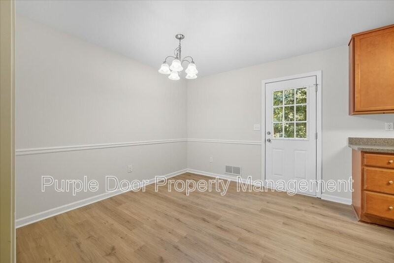 4201 Autumn Lake Dr - Photo 7 of 36