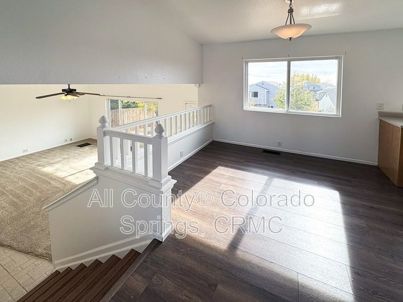 5942 Vallecito Dr - Photo 4 of 32