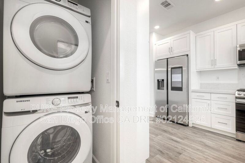 2021 Epoca Way - Photo 5 of 22