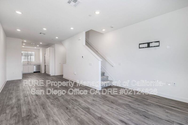 2021 Epoca Way - Photo 7 of 22