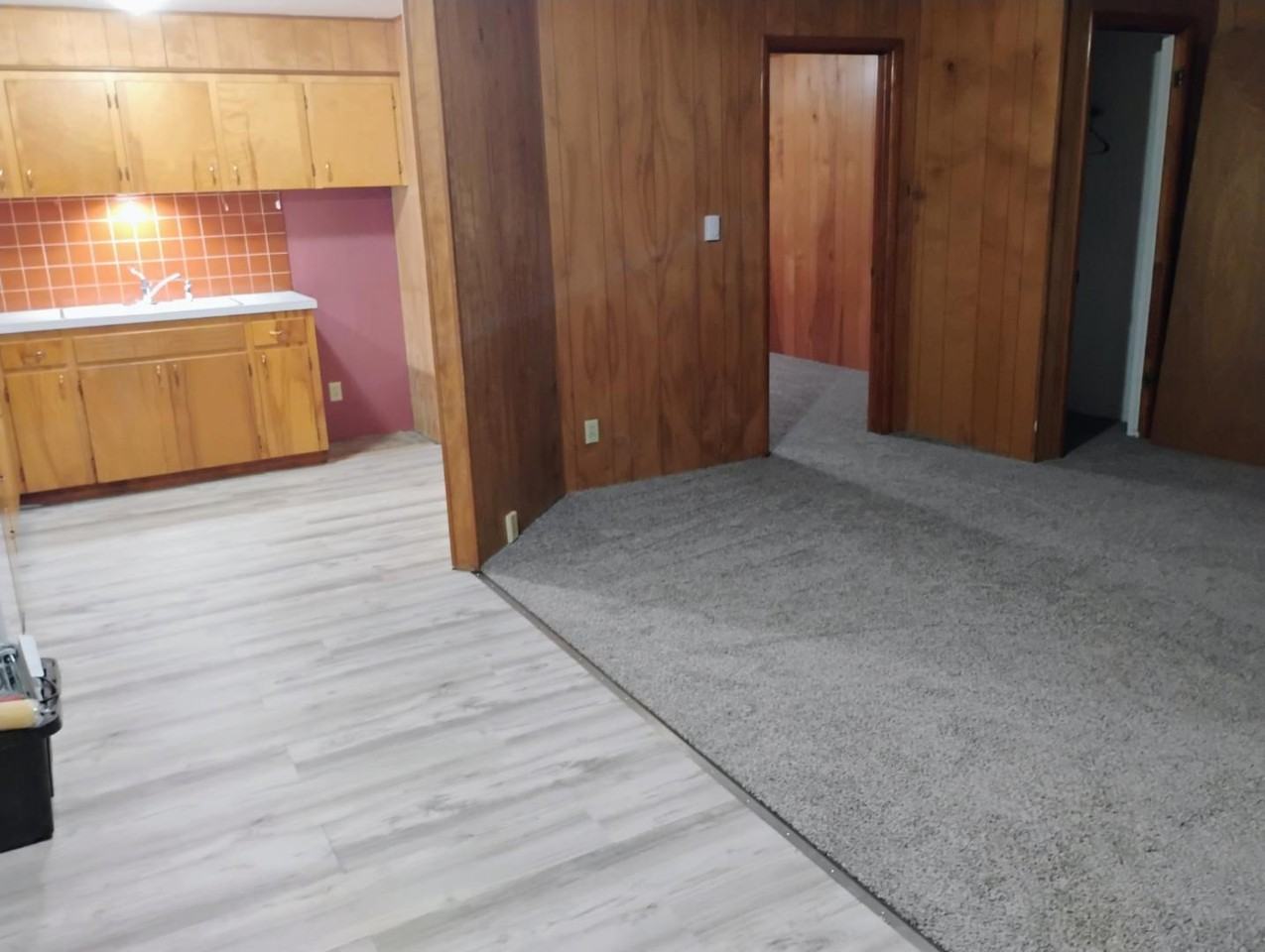 955 6th Ave E - Photo 2 of 10