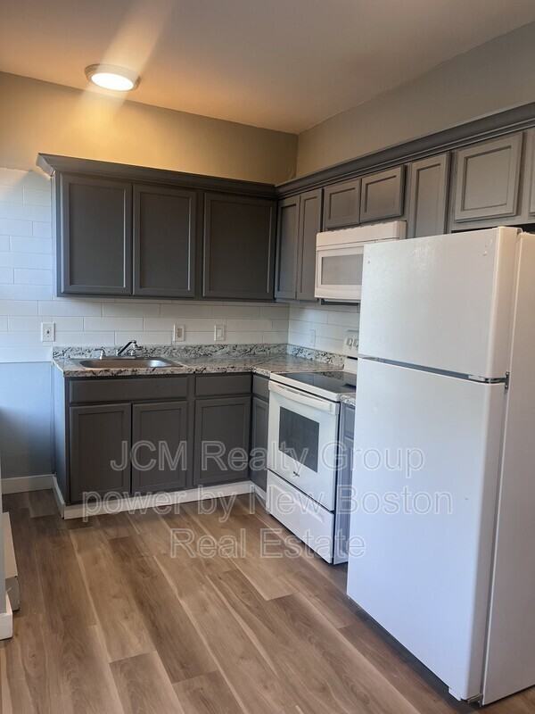 56 Johnson Street - Photo 3 of 19