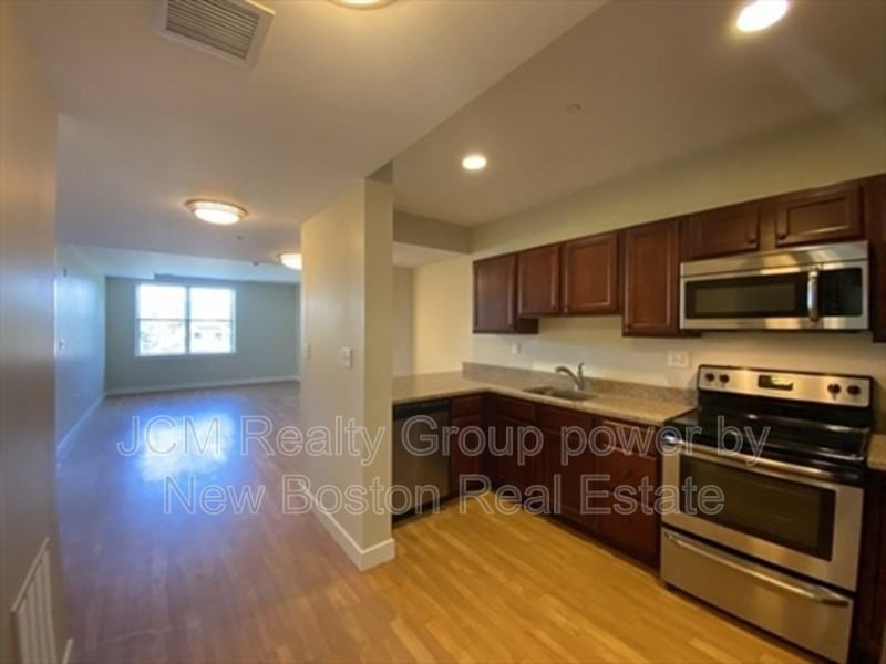 20 Pond Street - Photo 2 of 12