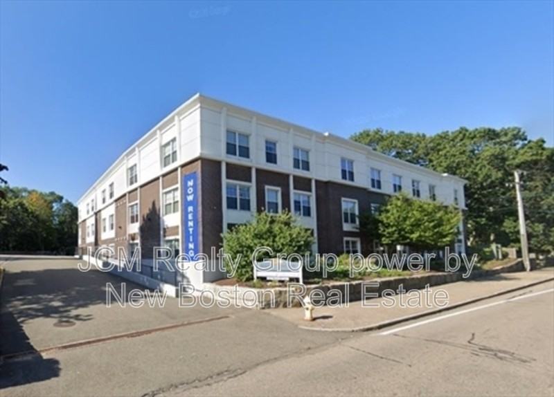 20 Pond Street - Photo 4 of 12