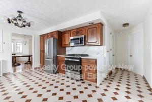 featured image of 18 Bailey Street