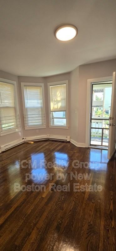 95 Willowwood Street #6-3rdFL - Photo 6 of 35