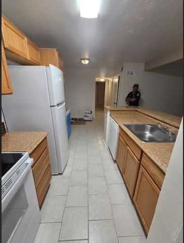 9109 Village Glen Drive ##164 - Photo 3 of 10