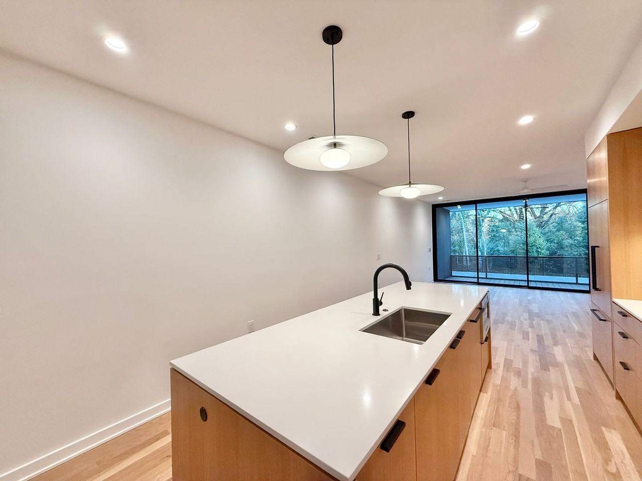 511 S Bloodworth St - Photo 6 of 30