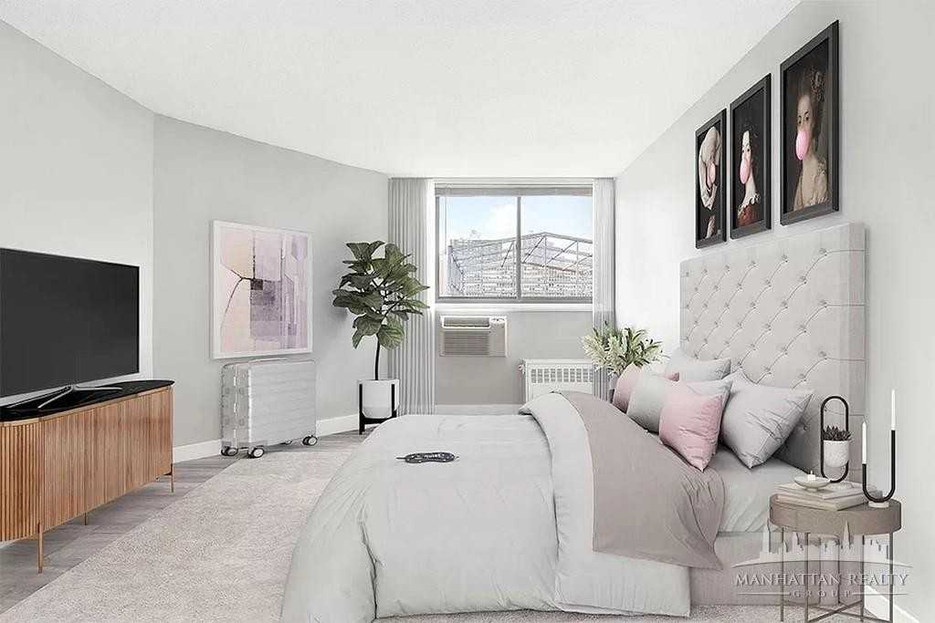 2nd Avenue #5A - Photo 4 of 14