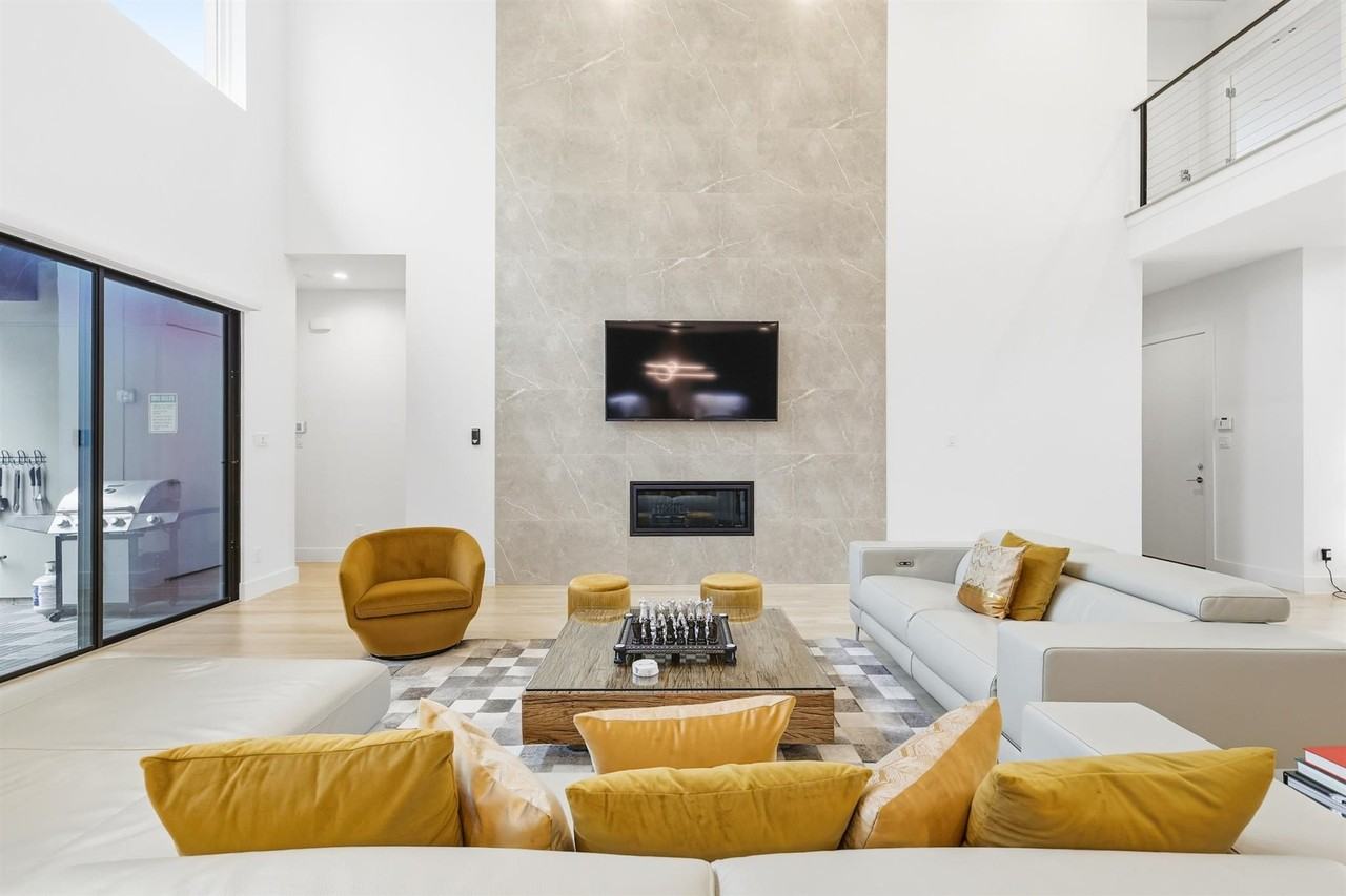 3714 Highgrove Dr #NA - Photo 5 of 50