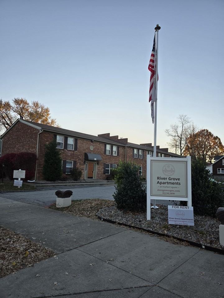 214 East 13th Street #7MS