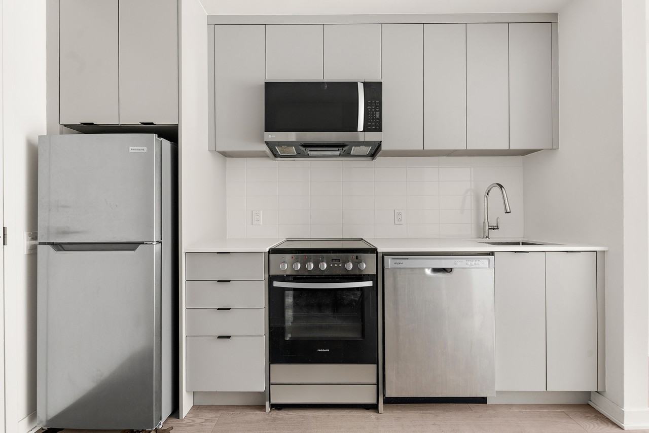 1485 Rue des Bassins #313 - Photo 3 of 13