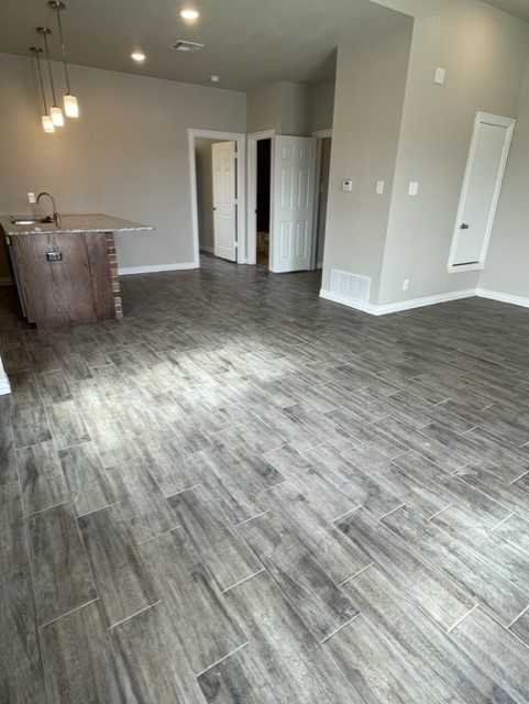 3460 Fenway Circle - Photo 4 of 6