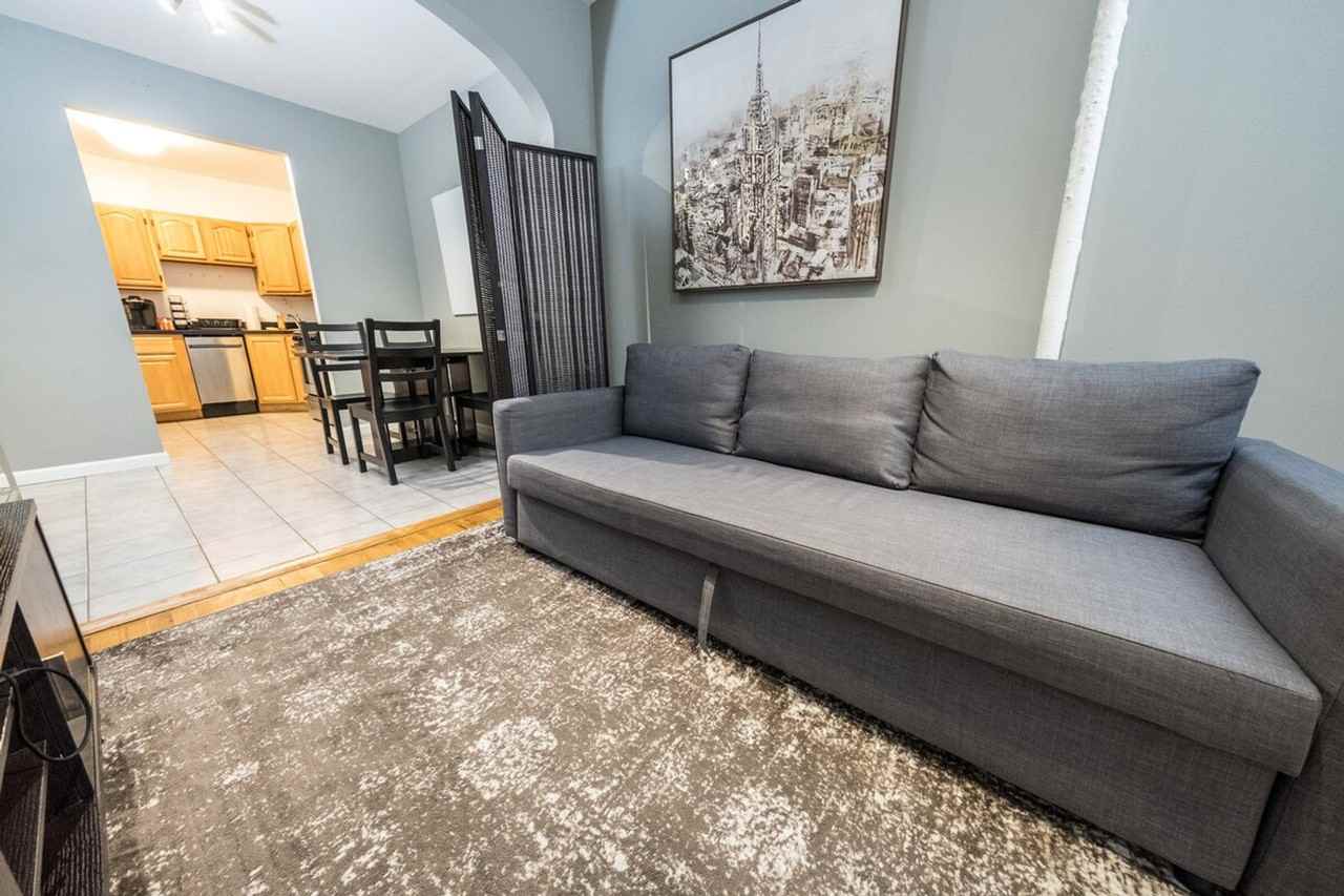 305 E 104th St #1031984P - Photo 6 of 31