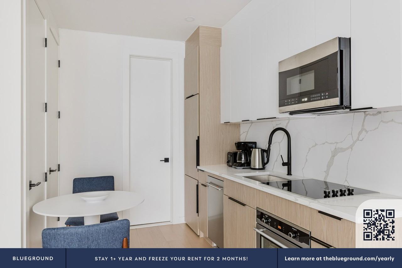 333 E 52nd St #2177 - Photo 7 of 20