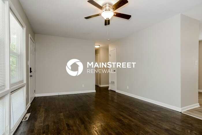 6401 E 149th St - Photo 6 of 16