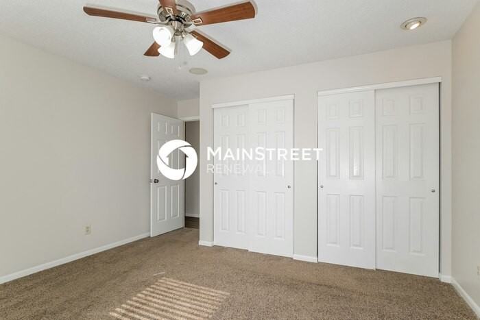 1094 Eagle Nest Drive - Photo 3 of 17