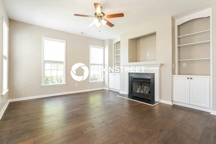 113 Houston Ln - Photo 2 of 17