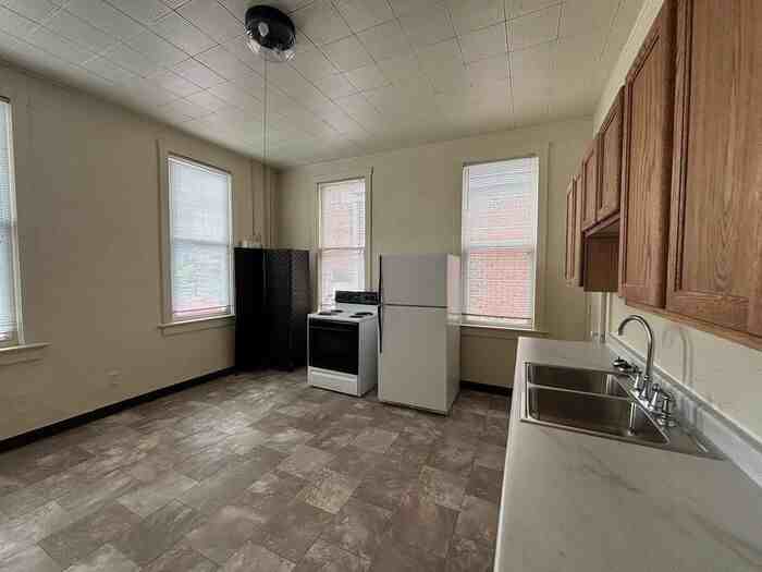 611 Ohio St #611