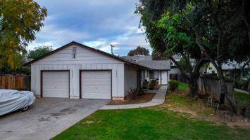 featured image of 10242 S White Rock Rd