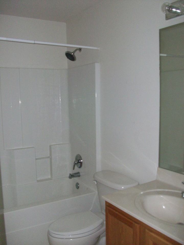 1727 Wood Creek Drive - Photo 2 of 12