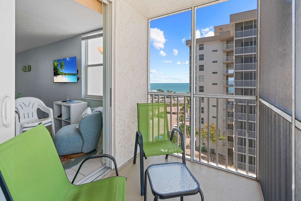 5700 Bonita Beach Road Southwest - Photo 5 of 21