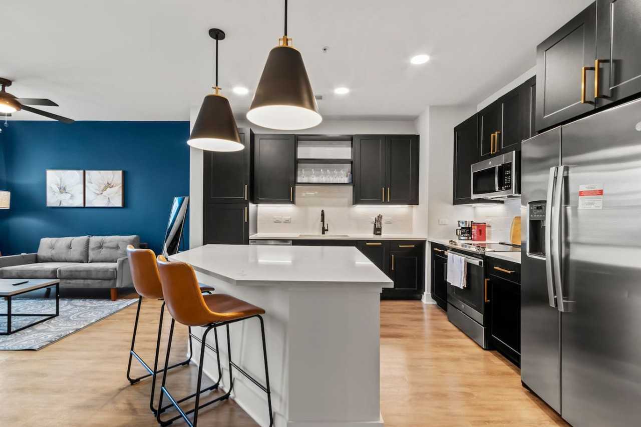 2317 W Grace St #1312497P - Photo 5 of 23