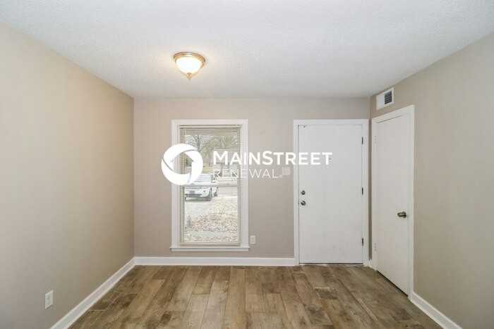 6407 Easthampton Cv - Photo 5 of 16