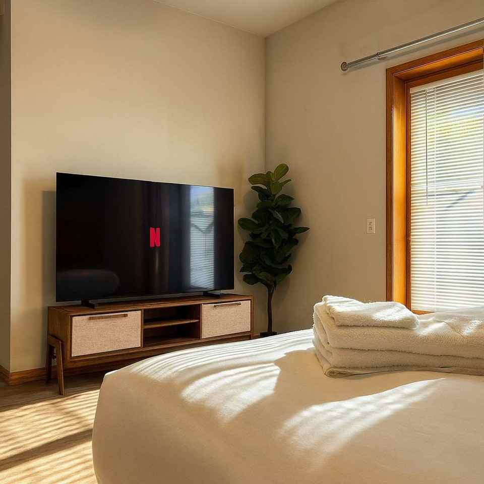 2032 W Pierce Ave #1322529P - Photo 6 of 12