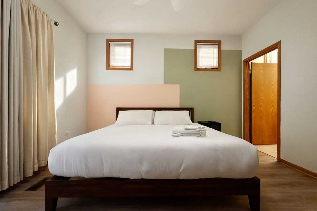 2032 W Pierce Ave #1322529P - Photo 7 of 12